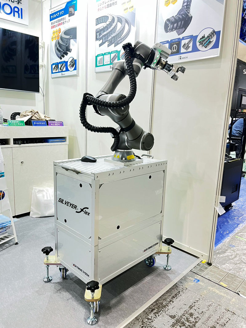 TM5ロボット専用 トランスフォーム架台
